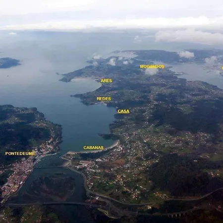 Casa Con Jardin En La Playa De Almieiras Сasa de vacaciones Fene
