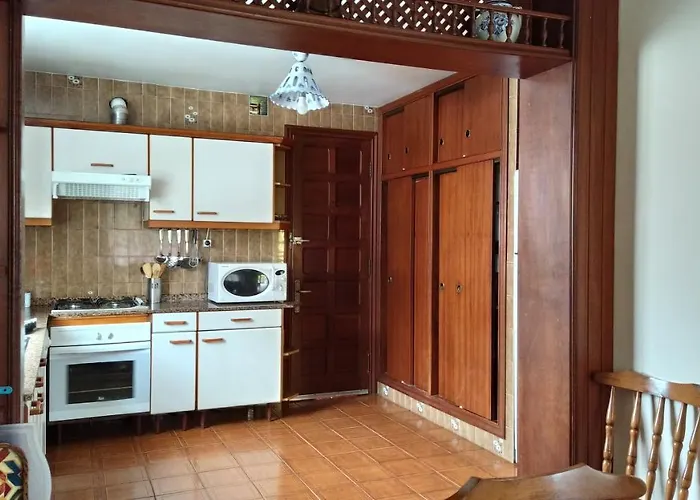 度假居 Casa Con Jardin En La Playa De Almieiras Fene